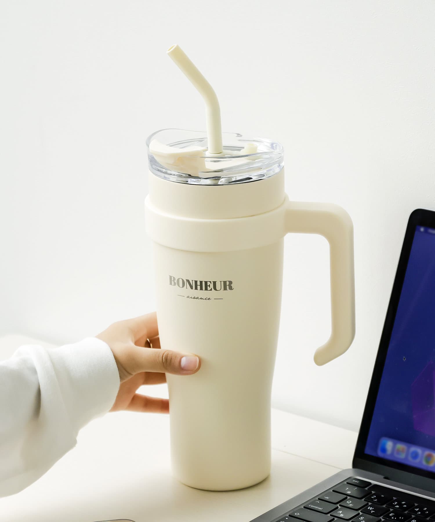 巨型不銹鋼製保溫杯
